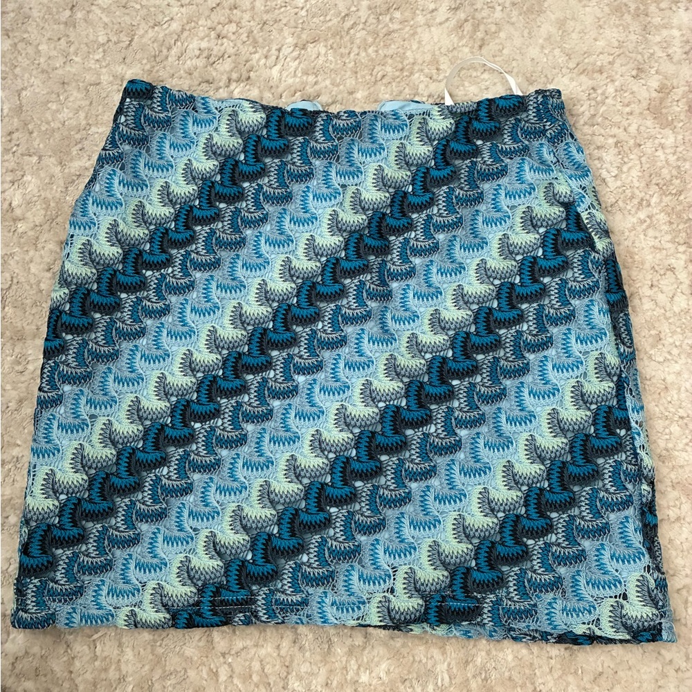 vestique Blue Patterned Mini Skirt